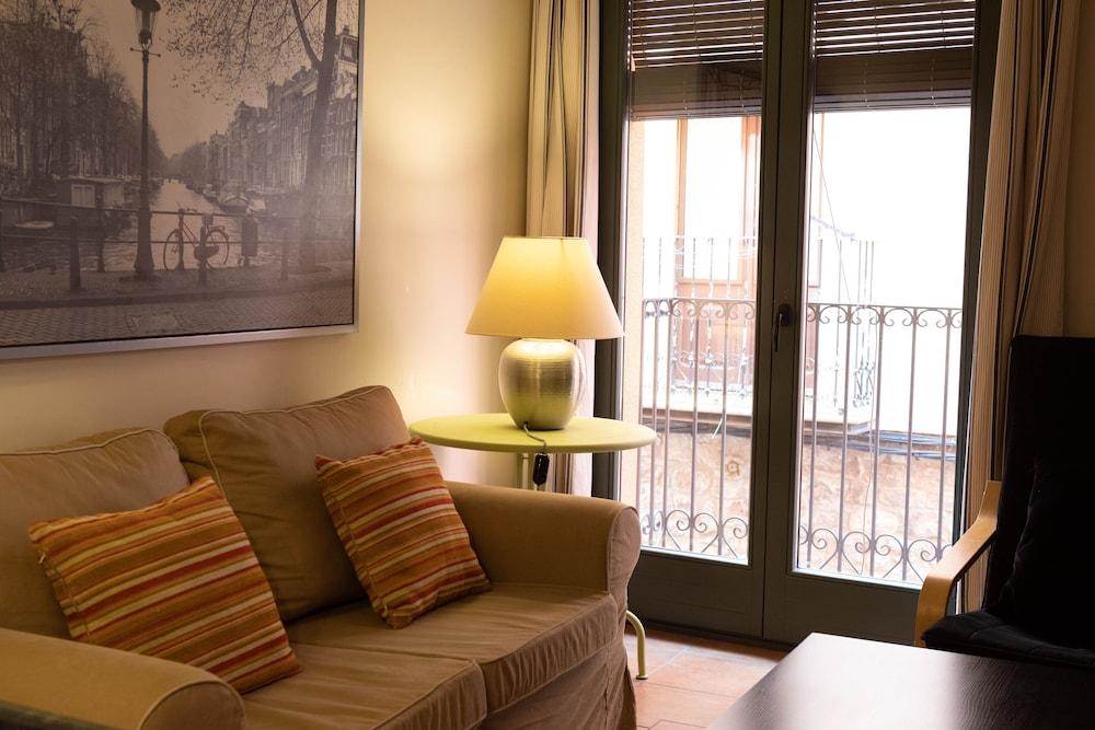 Bremon Boutique Hotel By Duquessa Hotel Collection Cardona Exterior foto